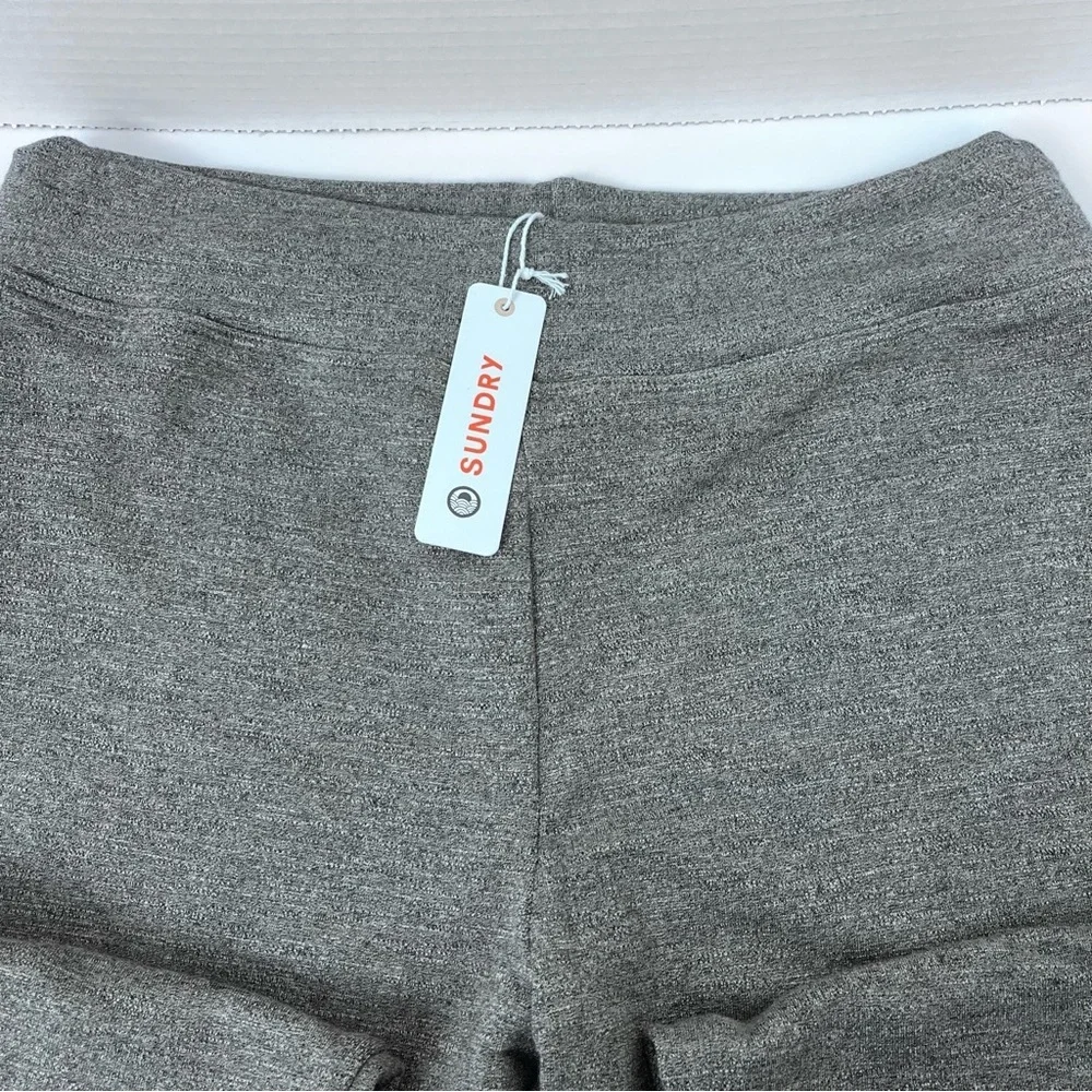 NWT Sundry Women's Striped Elastic Waist Sweat Pants Size 2; Weekend Wear